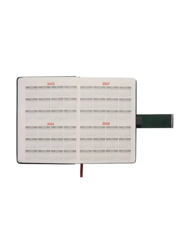 Ежедневник недатированный формат А5, с хлястиком, 112л, линия, пвх, Зеленый Ежедневник недатированный формат А5, с хлястиком, 112л, линия, пвх, Зеленый