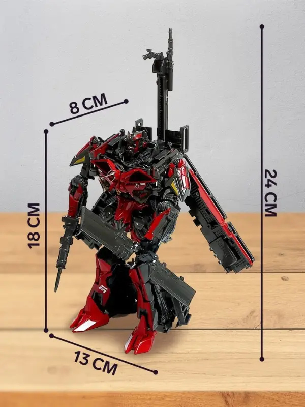 Робот &laquo;Огнеборец&raquo;, трансформируется, с элементами из металла