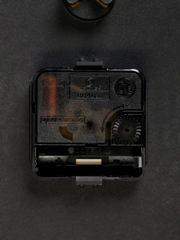 Часы настенные классические ENERGY ЕС-139, бесшумные, плавный ход, d=22 см, чёрные