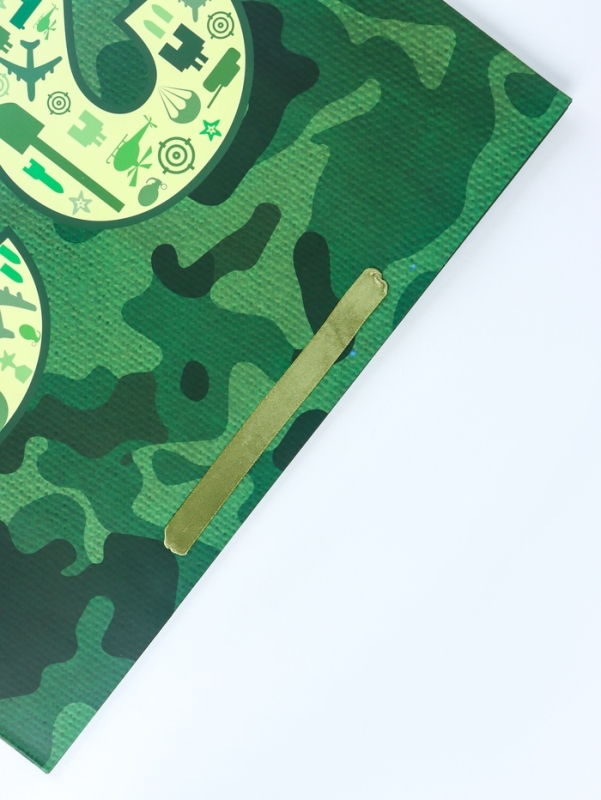 Пакет подарочный ламинированный вертикальный «23 февраля», XL 40 × 49 × 19 см