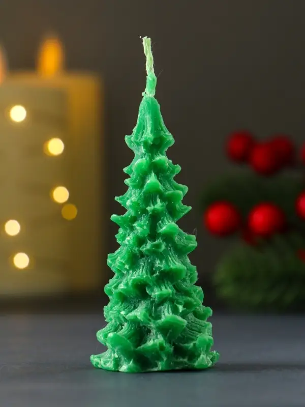 Свеча "Ель" малая 80х40 мм, зеленая