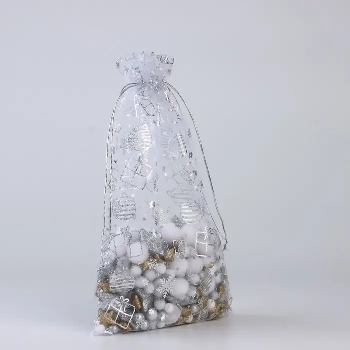 Мешочек подарочный «Новогодние подарки», органза, белый, 20 х 30 см Мешочек подарочный «Новогодние подарки», органза, белый, 20 х 30 см