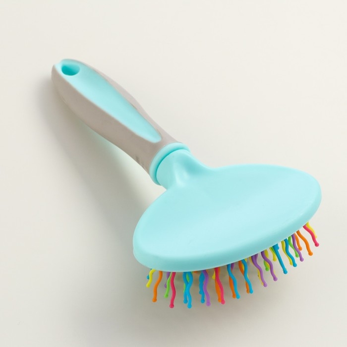 Пуходерка пластиковая мягкая с волнистыми зубьями, средняя, 9,5 х 16,5 см, мятная Пуходерка пластиковая мягкая с волнистыми зубьями, средняя, 9,5 х 16,5 см, мятная