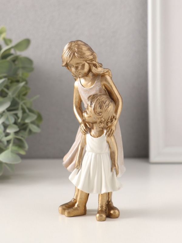 Сувенир полистоун  Сувенир полистоун "Старшая и младшая сестрёнки" 6,5х5,5х14 см