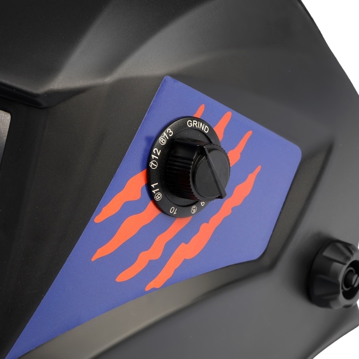 Маска сварщика ТУНДРА ПРОФИ Ф5, матовая, хамелеон, 93х43 мм, DIN 9-13, внешняя регулировка Маска сварщика ТУНДРА ПРОФИ Ф5, матовая, хамелеон, 93х43 мм, DIN 9-13, внешняя регулировка