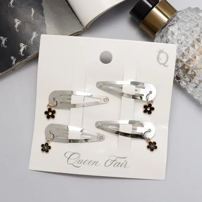 Невидимки для волос «Офелия», набор 4 шт., цветочек, 4.5 см, серебро Невидимки для волос «Офелия», набор 4 шт., цветочек, 4.5 см, серебро