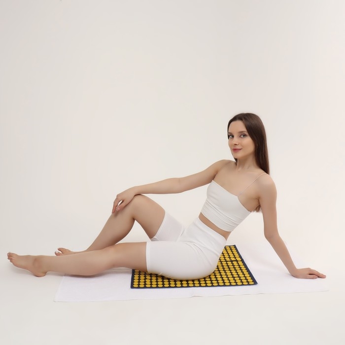 Ипликатор-коврик, основа спанбонд, 360 модулей, 56 × 62 см, цвет тёмно-синий/жёлтый Ипликатор-коврик, основа спанбонд, 360 модулей, 56 × 62 см, цвет тёмно-синий/жёлтый