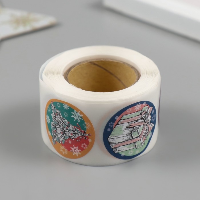 Наклейка бумага Наклейка бумага "Нарисованный Новый год" d=2,5 см 252 шт в рулоне