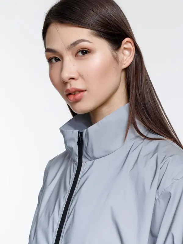 Ветровка Manifest 2.0 из светоотражающей ткани, серая, размер XS/S Ветровка Manifest 2.0 из светоотражающей ткани, серая, размер XS/S