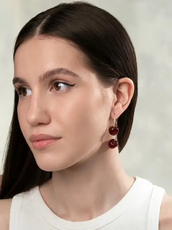 Серьги двойные &laquo;Черешня&raquo;, бордовые в золоте