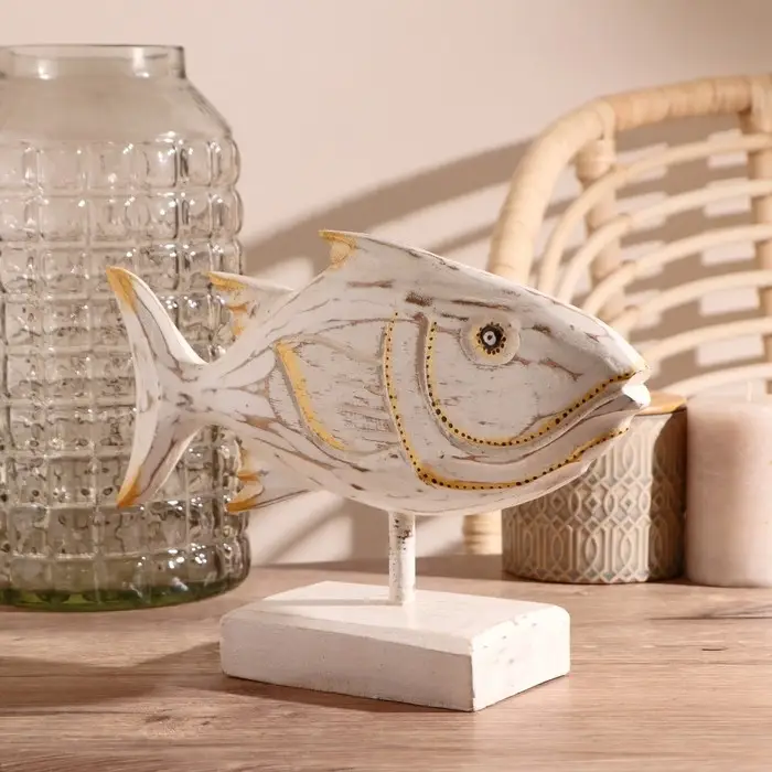 Сувенир на подставке «Рыба белая», 30×8×22 см, дерево