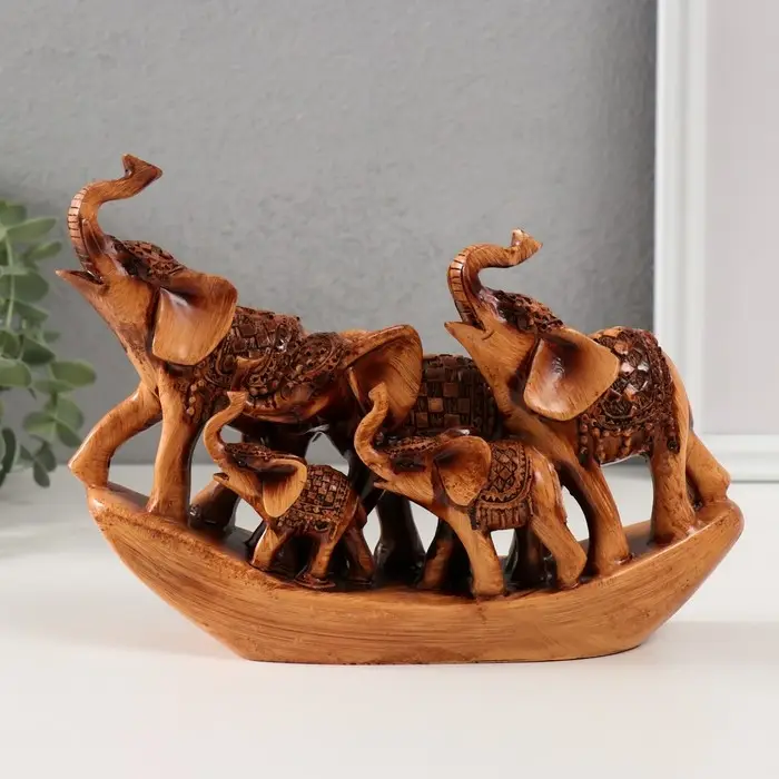 Сувенир полистоун "Пять слонов с попоной на подставке" под дерево 6х22х15,5 см