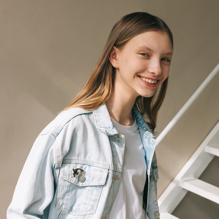 Значок «Косатка» созвездие, цвет чёрно-зелёный в золоте Значок «Косатка» созвездие, цвет чёрно-зелёный в золоте