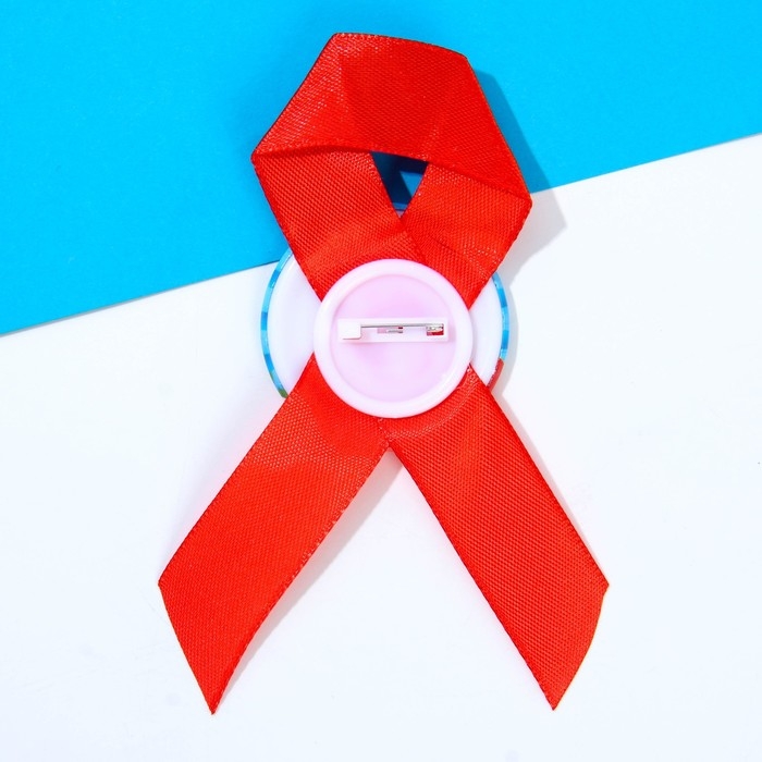 Кружка и орден на Выпускной «Выпускник начальных классов», подарочный набор Кружка и орден на Выпускной «Выпускник начальных классов», подарочный набор