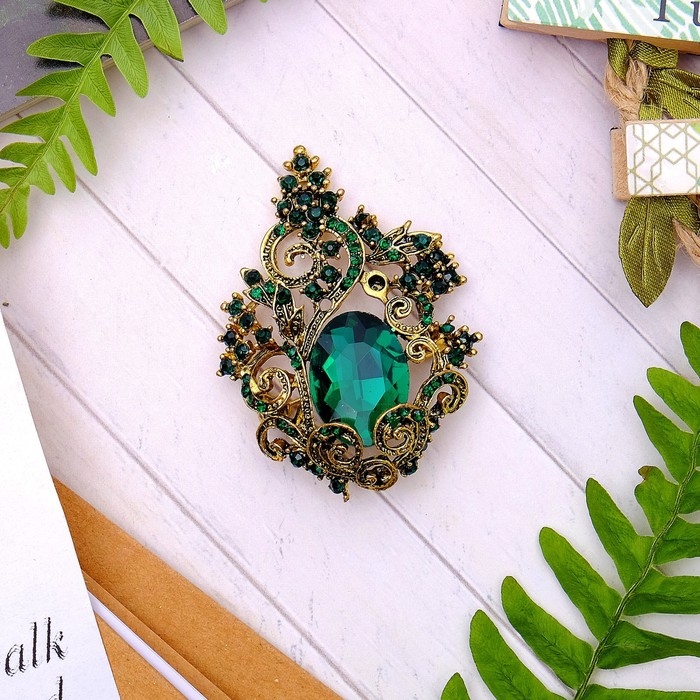 Брошь «Ажур», цвет изумрудный в чернёном золоте Брошь «Ажур», цвет изумрудный в чернёном золоте