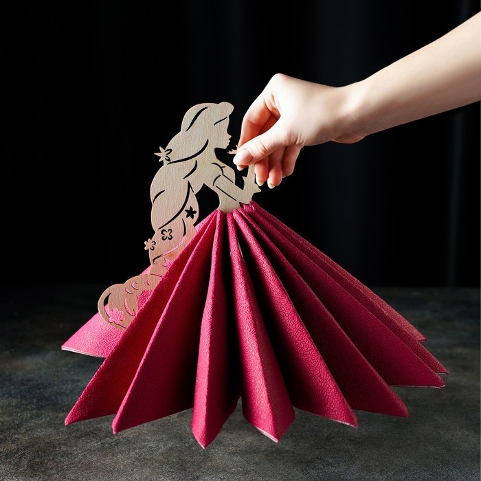 Салфетница деревянная «Рапунцель», 25×15×13 см Салфетница деревянная «Рапунцель», 25×15×13 см