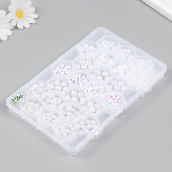 Бусины в шкатулке "Жемчуг и буковки" 24 деления 20х13х1,8 см