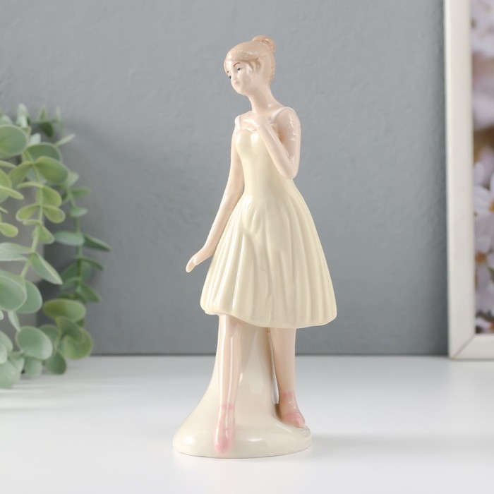 Сувенир керамика "Балерина в жёлтом платье" 6,5х6,5х17 см