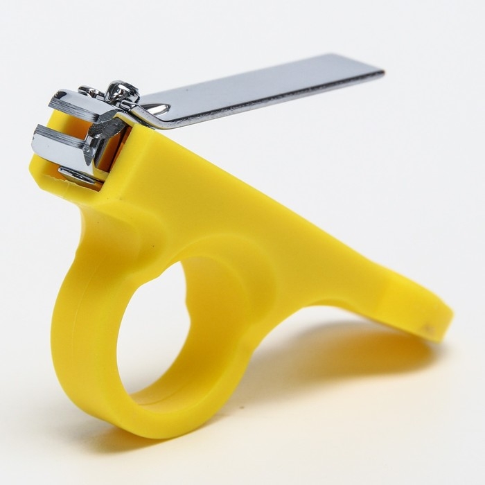 Набор по уходу за ребенком, 5 предметов (расческа, пинцет, ножницы, книпсер, пилка), цвет желтый   6 Набор по уходу за ребенком, 5 предметов (расческа, пинцет, ножницы, книпсер, пилка), цвет желтый   6