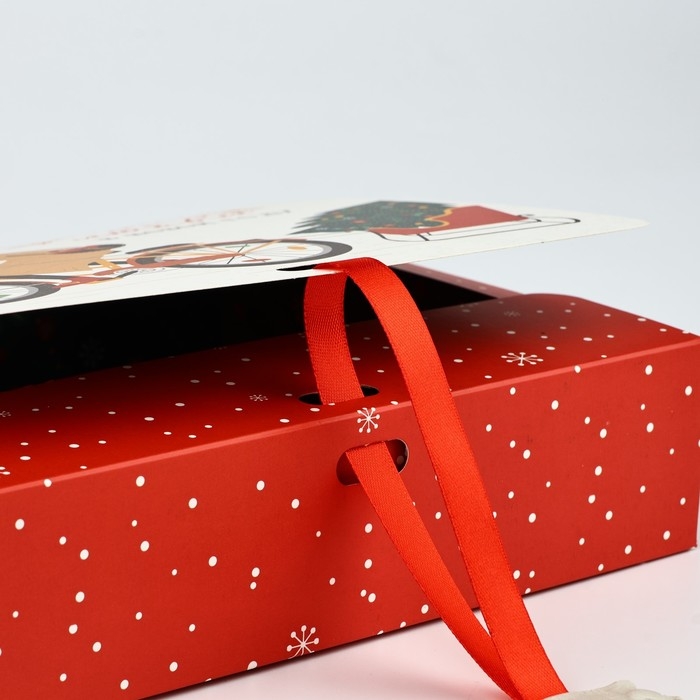 Коробка подарочная новогодняя складная двухсторонняя «Новогодние истории», 20 х 18 х 5 см, БЕЗ ЛЕНТЫ, Новый год Коробка подарочная новогодняя складная двухсторонняя «Новогодние истории», 20 х 18 х 5 см, БЕЗ ЛЕНТЫ, Новый год