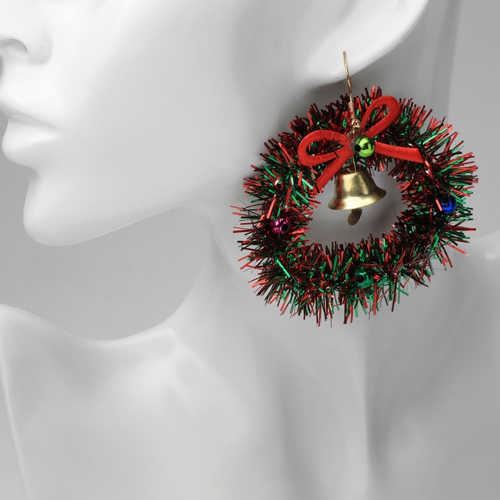 Новый год! Серьги «Новогодние» венок с колоколом, цветные в золоте Новый год! Серьги «Новогодние» венок с колоколом, цветные в золоте