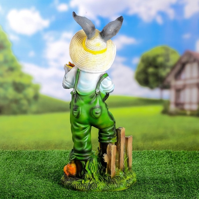 Садовая фигура Садовая фигура "Заяц-фермер" 24x20x52,5см