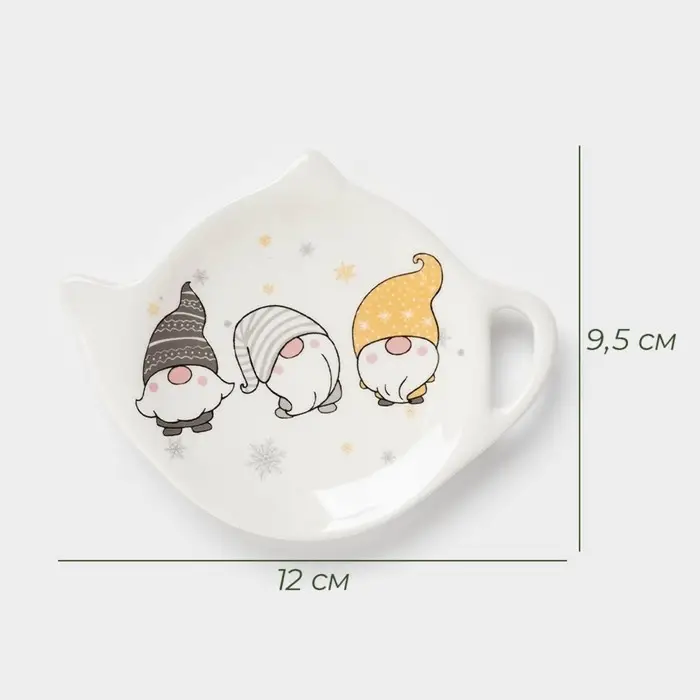 Новогодняя подставка под чайный пакетик Доляна «Домашние гномики», керамика, 12×9,5 см, цвет белый