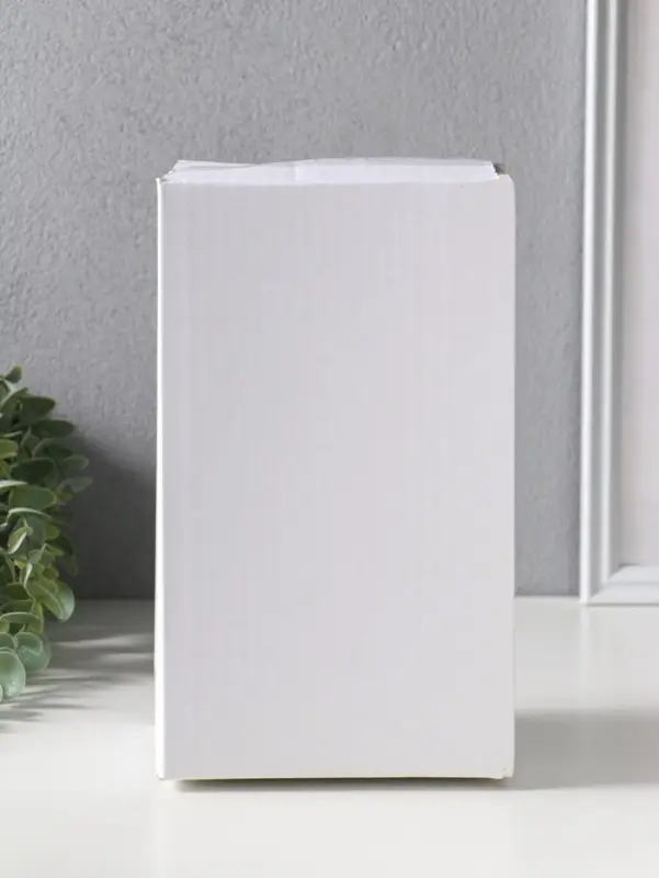 Сувенир полистоун "Девушка-йогиня, с цветами" чёрный 12,5х10,5х22,5 см