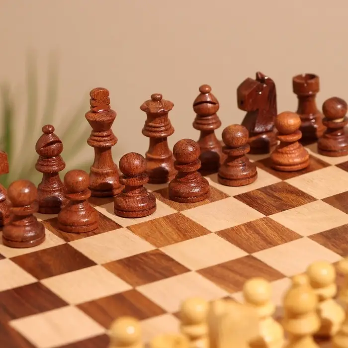 Игра настольная 3 в 1, шахматы, домино, кубики, доска 20&times;20 см, дерево шишам