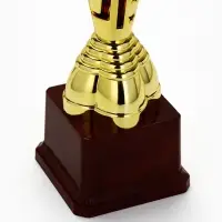 Кубок 197С, наградная фигура, золото, подставка пластик, 31&times;8.5&times;8.5 см