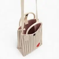 Сумка подр Сердце, 12*4*17, отд на кнопке, дл ремень, бело/серый Сумка подр Сердце, 12*4*17, отд на кнопке, дл ремень, бело/серый