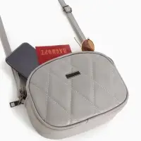 Сумка женская кросс-боди на молнии, 19&times;7&times;15 см, со стёжкой, серая