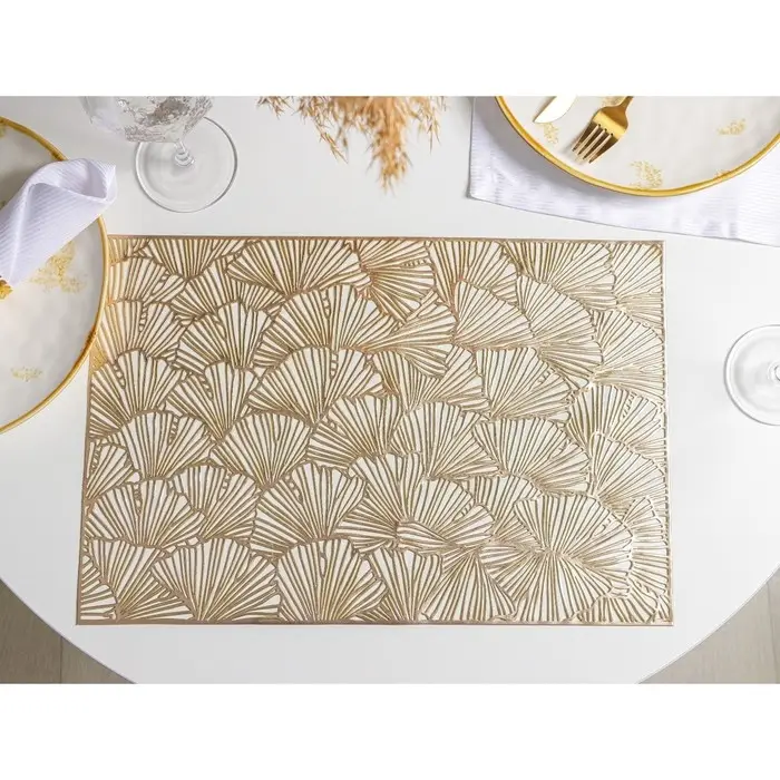 Салфетки сервировочные на стол Доляна &laquo;Веер&raquo;, 4 шт., 30&times;45 см, золотые