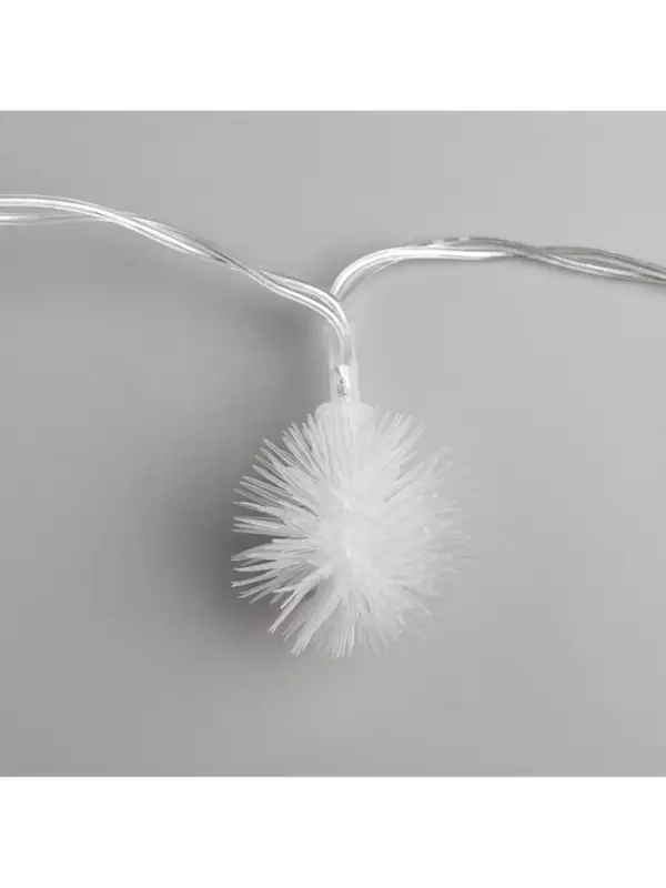 Гирлянда &laquo;Нить&raquo; 3 м с насадками &laquo;Ёжики&raquo;, IP20, прозрачная нить, 20 LED, от батареек АА&times;3, свечение мульти