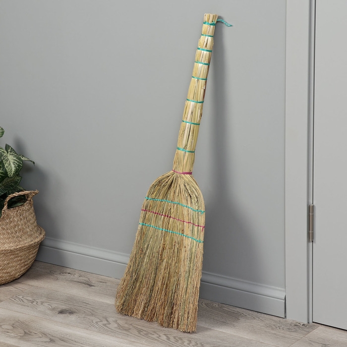 Веник 3-х прошивной «Сорго», усиленный, с петлей, 350 гр, 95 см Веник 3-х прошивной «Сорго», усиленный, с петлей, 350 гр, 95 см