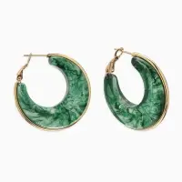 Серьги-кольца акрил "Тренд", цвет изумрудный в золоте Серьги-кольца акрил "Тренд", цвет изумрудный в золоте