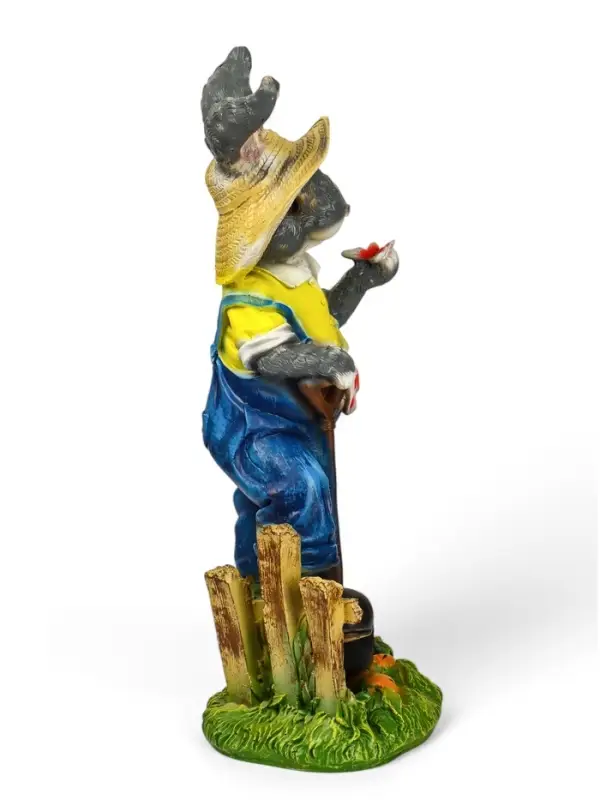 Садовая фигура из полистоуна &laquo;Зайчик дачник с бабочкой&raquo;, 49&times;18&times;22 см