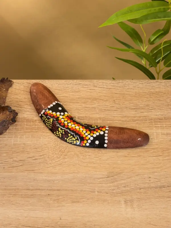 Сувенир "Бумеранг" албезия, 20х6х1 см, МИКС