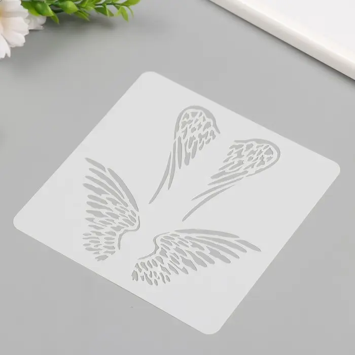 Трафарет пластик "Ангельские крылья" 15х15 см
