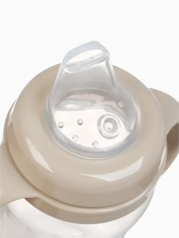 Поильник - непроливайка Baby Bear с силиконовым носиком, 270 мл., бежевый Mum&Baby