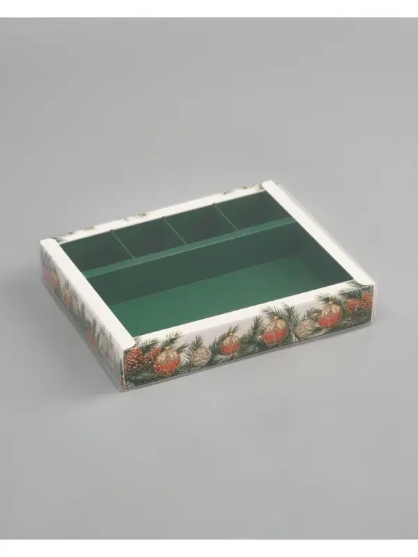 Коробка под 4 конфеты и шоколад с ячейками «Новогодние игрушки» 18.8×15.7×3 см Коробка под 4 конфеты и шоколад с ячейками «Новогодние игрушки» 18.8×15.7×3 см