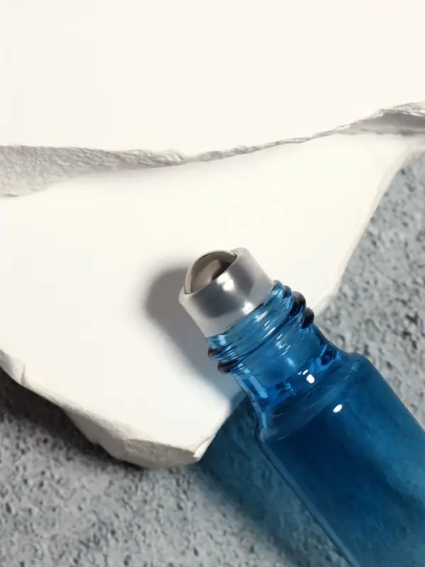 Флакон для парфюма &laquo;Уникальность&raquo;, с металлическим роликом, 5 мл, цвет МИКС