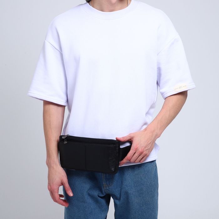 Сумка поясная на молнии, 2 наружных кармана, цвет чёрный Сумка поясная на молнии, 2 наружных кармана, цвет чёрный