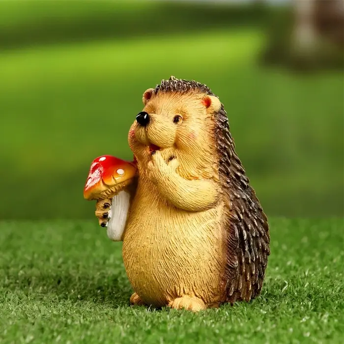 Садовая фигура из полистоуна &laquo;Ежик с мухомором&raquo;, 11&times;8&times;9 см