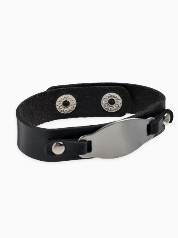 Браслет кожаный со вставкой &laquo;Пластина&raquo;, L=23 см, заклёпки, серебристый, чёрный