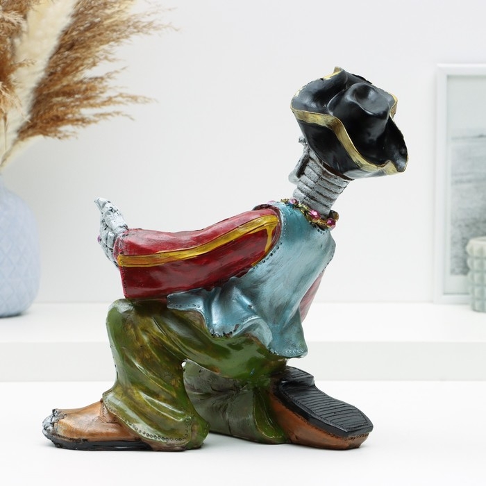 Подставка для цветочного горшка  Подставка для цветочного горшка "Пират капитан Джек" 15х24х28см