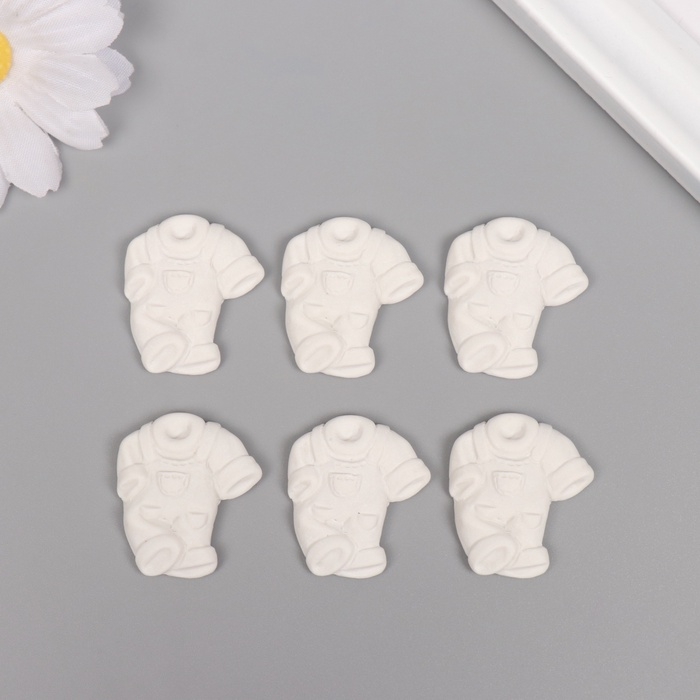 Декор для творчества полистоун Декор для творчества полистоун "Комбинезончик" белый набор 6 шт 2,5х3 см