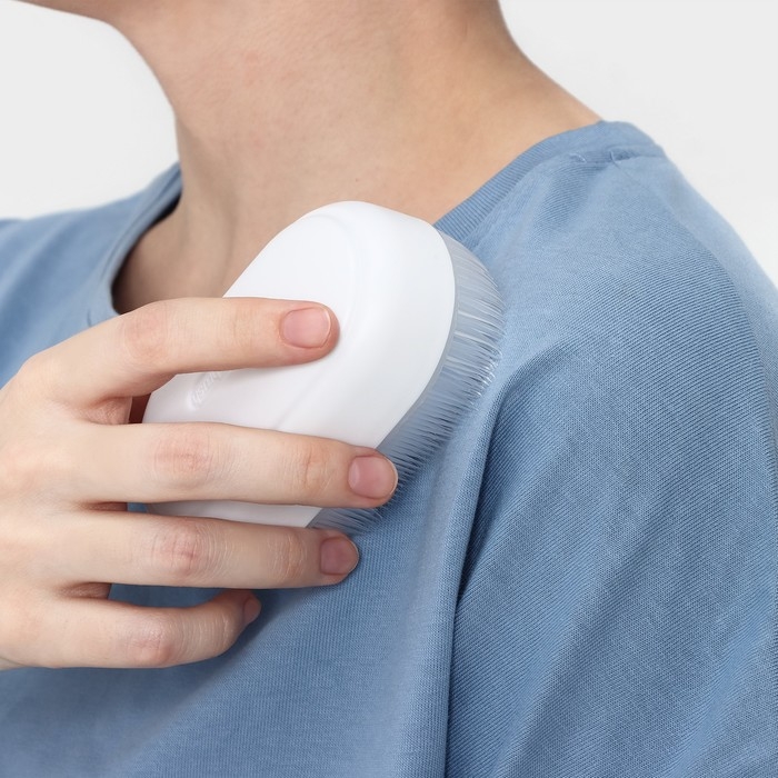 Щётка для обуви и одежды с мягким ворсом Доляна, 10×5,5×4,5, ворс 1,5 см Щётка для обуви и одежды с мягким ворсом Доляна, 10×5,5×4,5, ворс 1,5 см