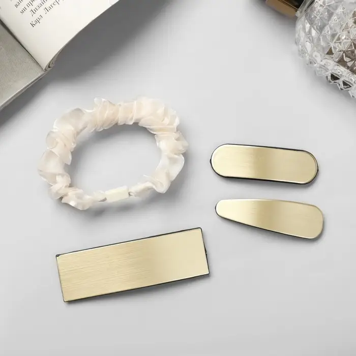 Набор для волос Набор для волос "Толиман" (1 резинка-6 см,3 невидимки-7 и 5 см) золото