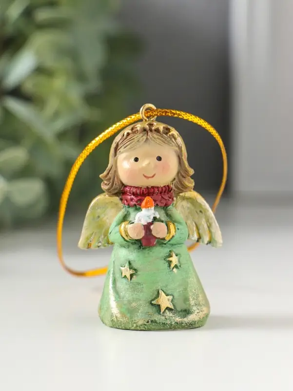 Сувенир полистоун "Ангелочек со звёздами на зелёном платье, со свечой в руках" 3,8х2,6х5 см   109157